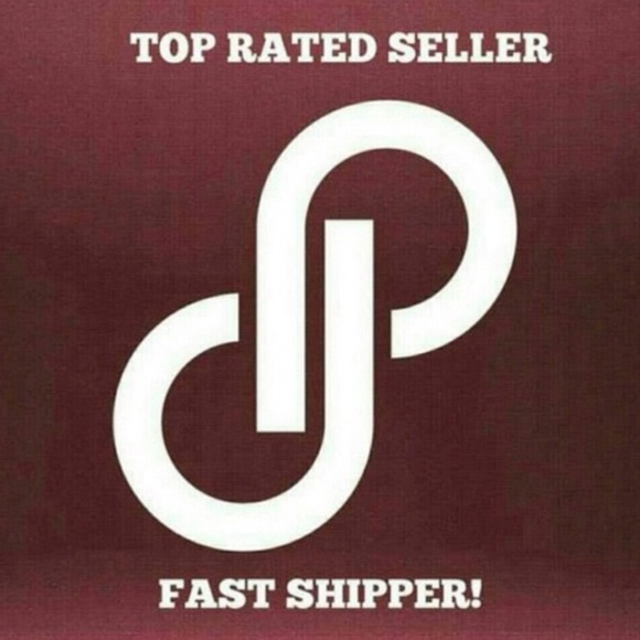 Hello, welcome to my closet! :) - Picture 3 of 5